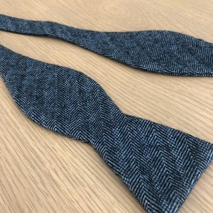Gray Bow Tie